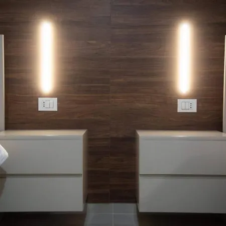 Luxury House * Korce